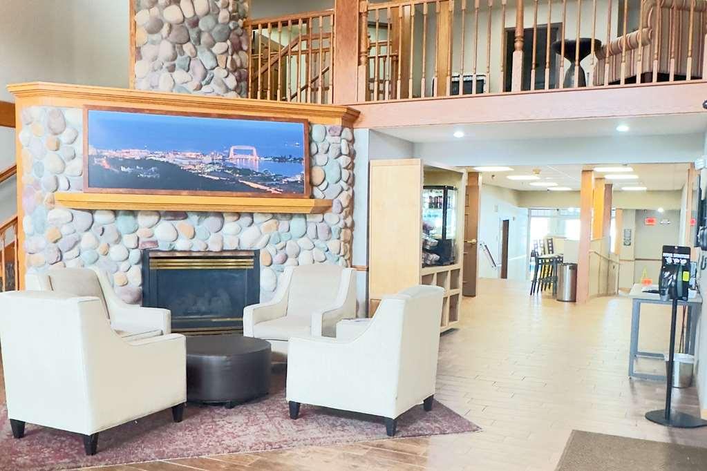 Duluth Inn & Suites Near Spirit Mountain Interior photo